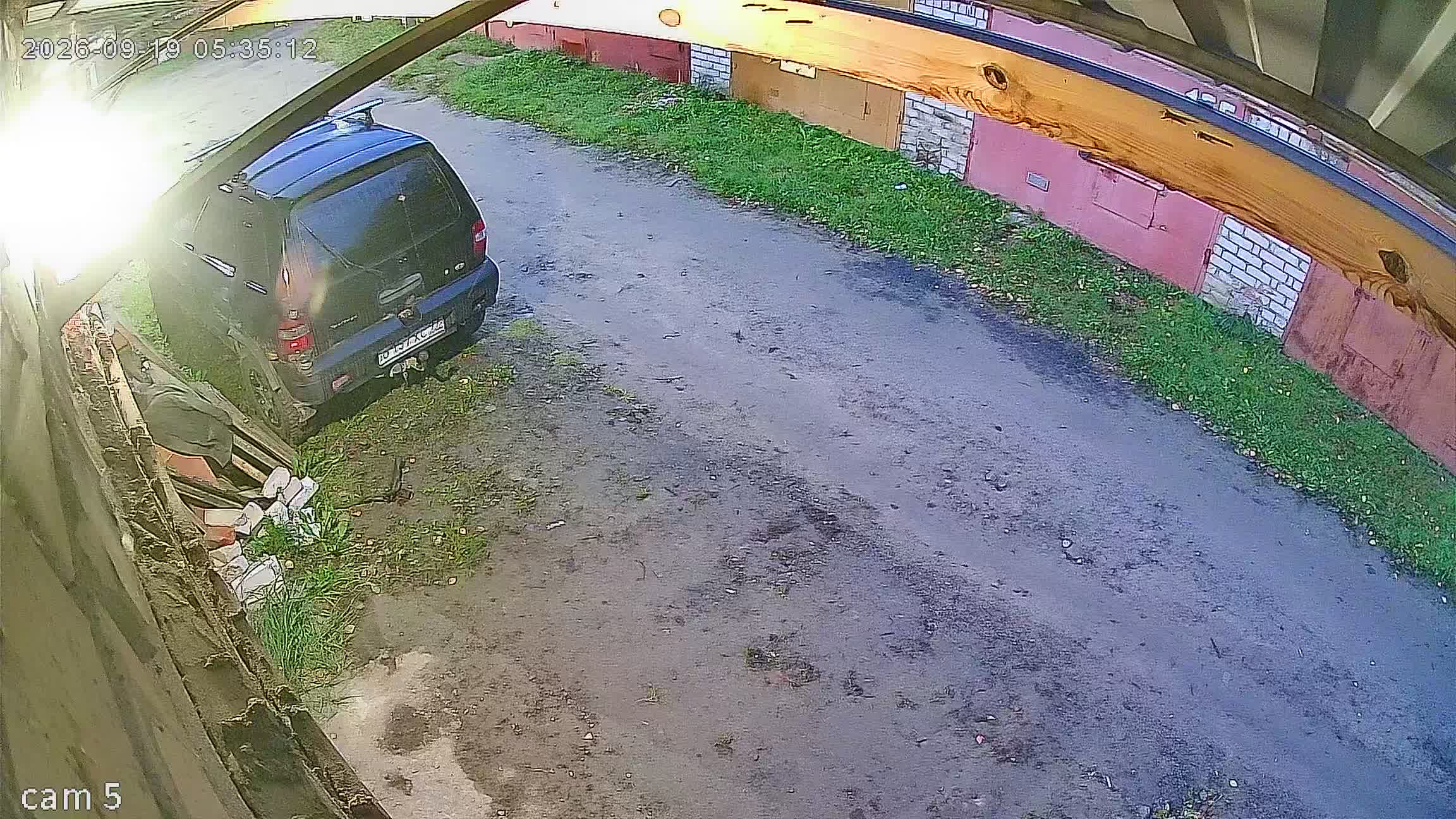 Камера 1 — 19.09.2026 02:35:13