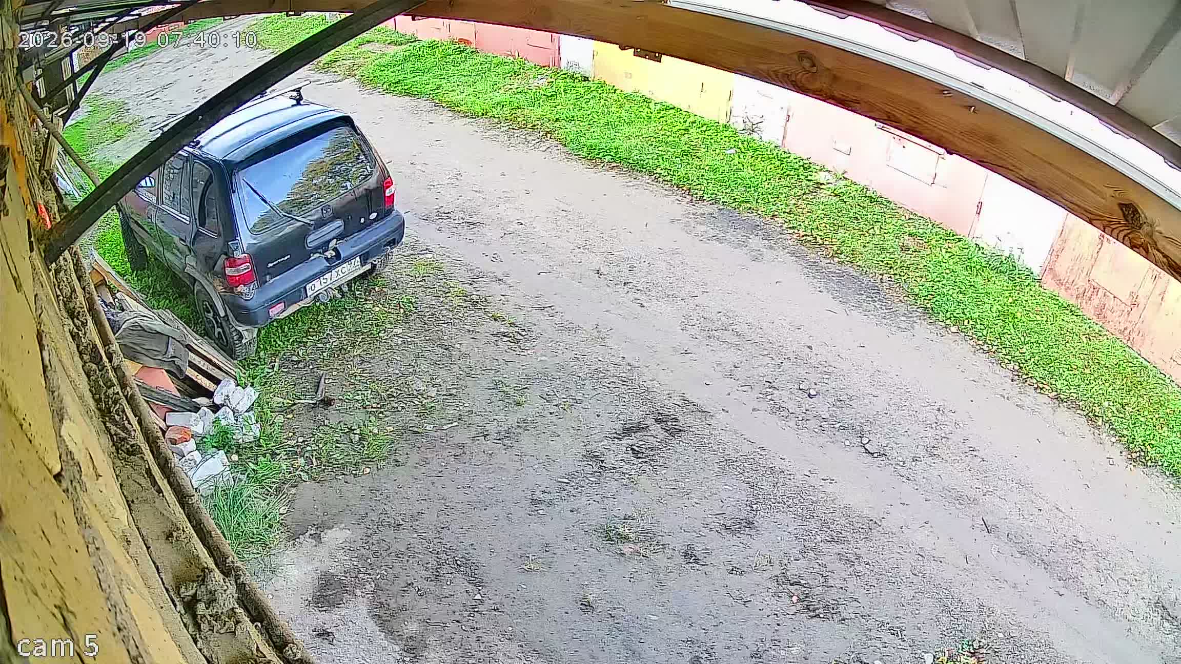 Камера 1 — 19.09.2026 04:40:10