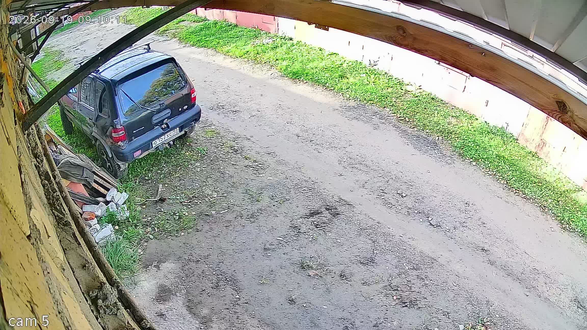Камера 1 — 19.09.2026 06:10:10