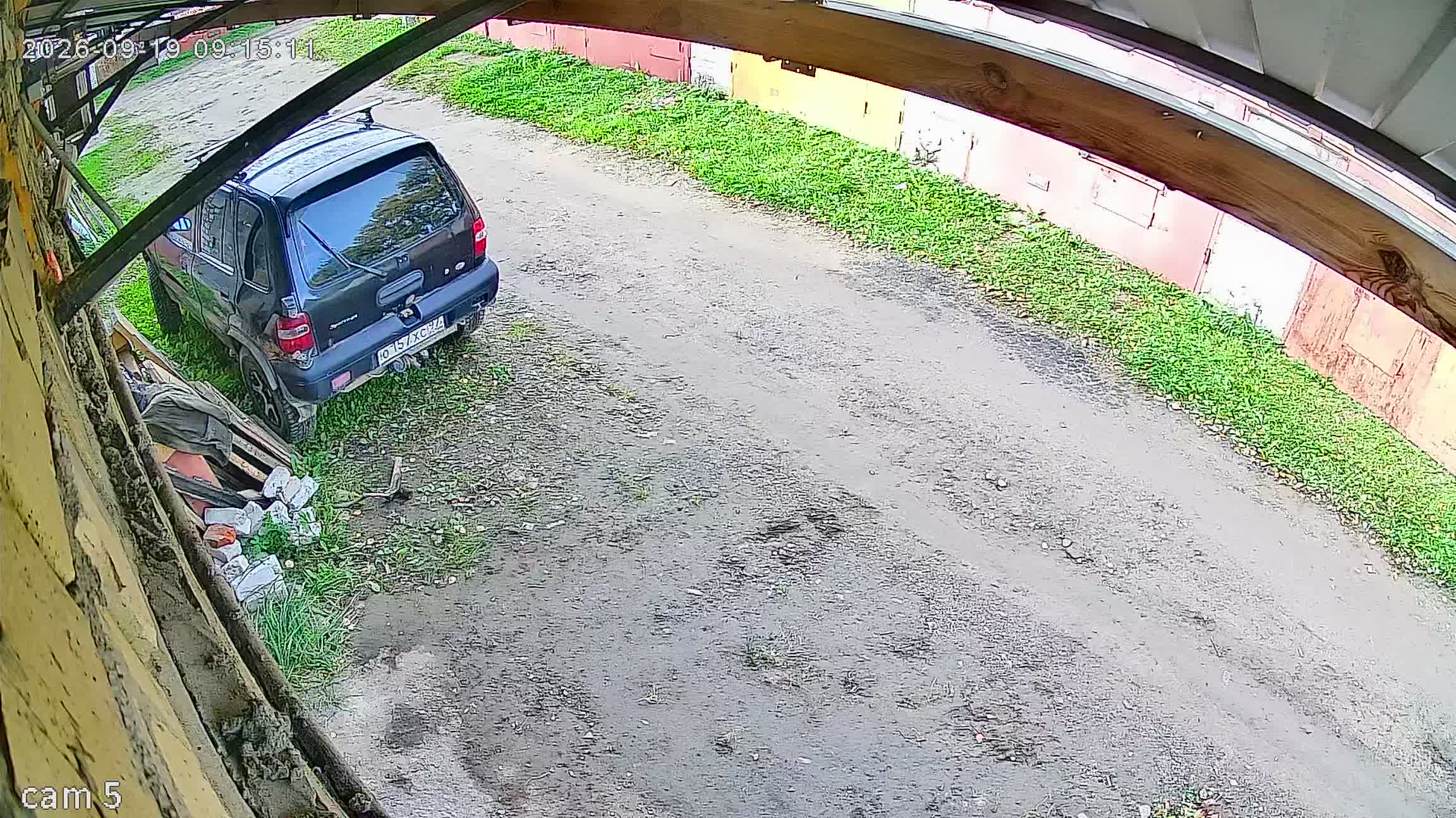 Камера 1 — 19.09.2026 06:15:10
