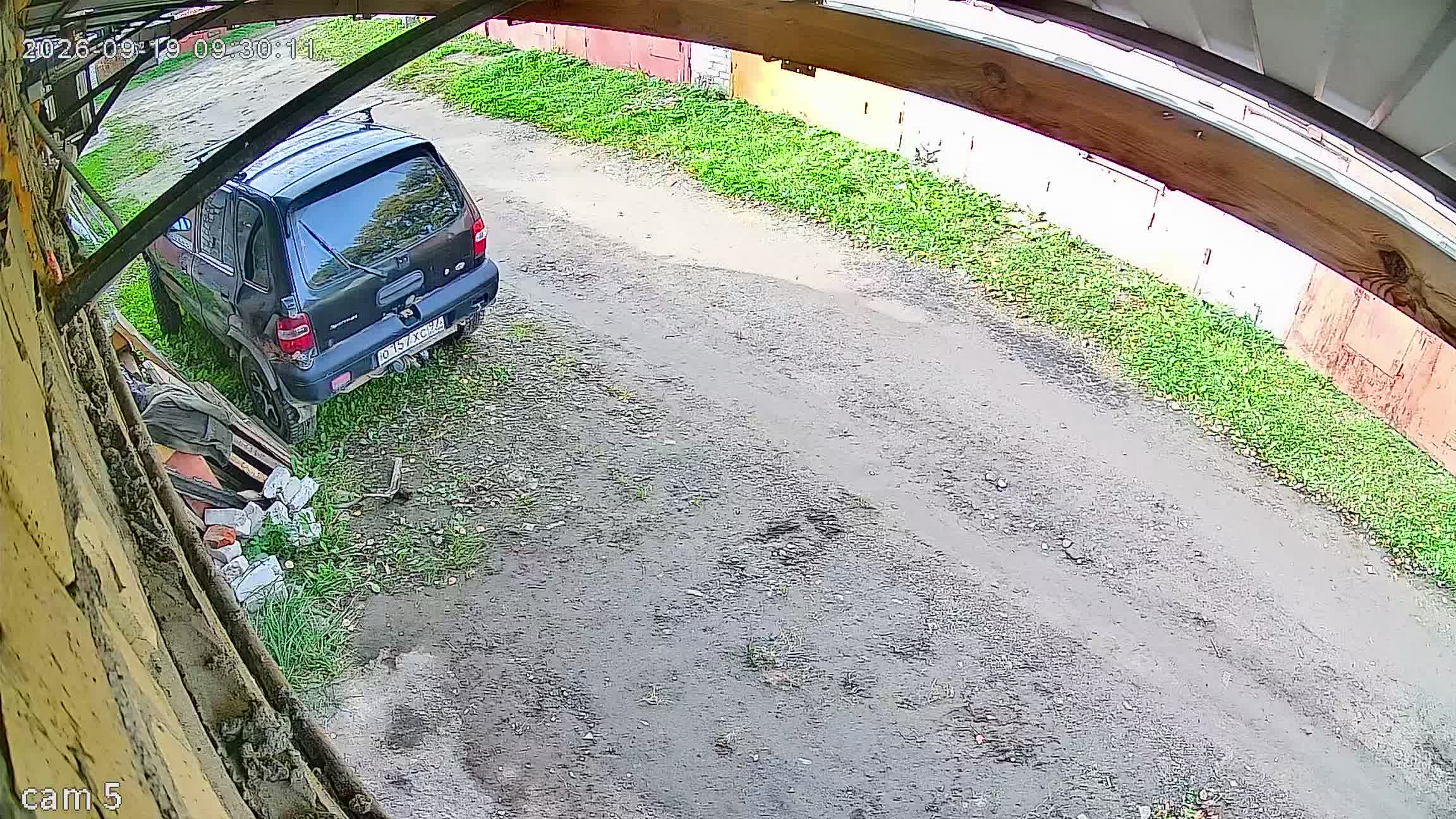 Камера 1 — 19.09.2026 06:30:11