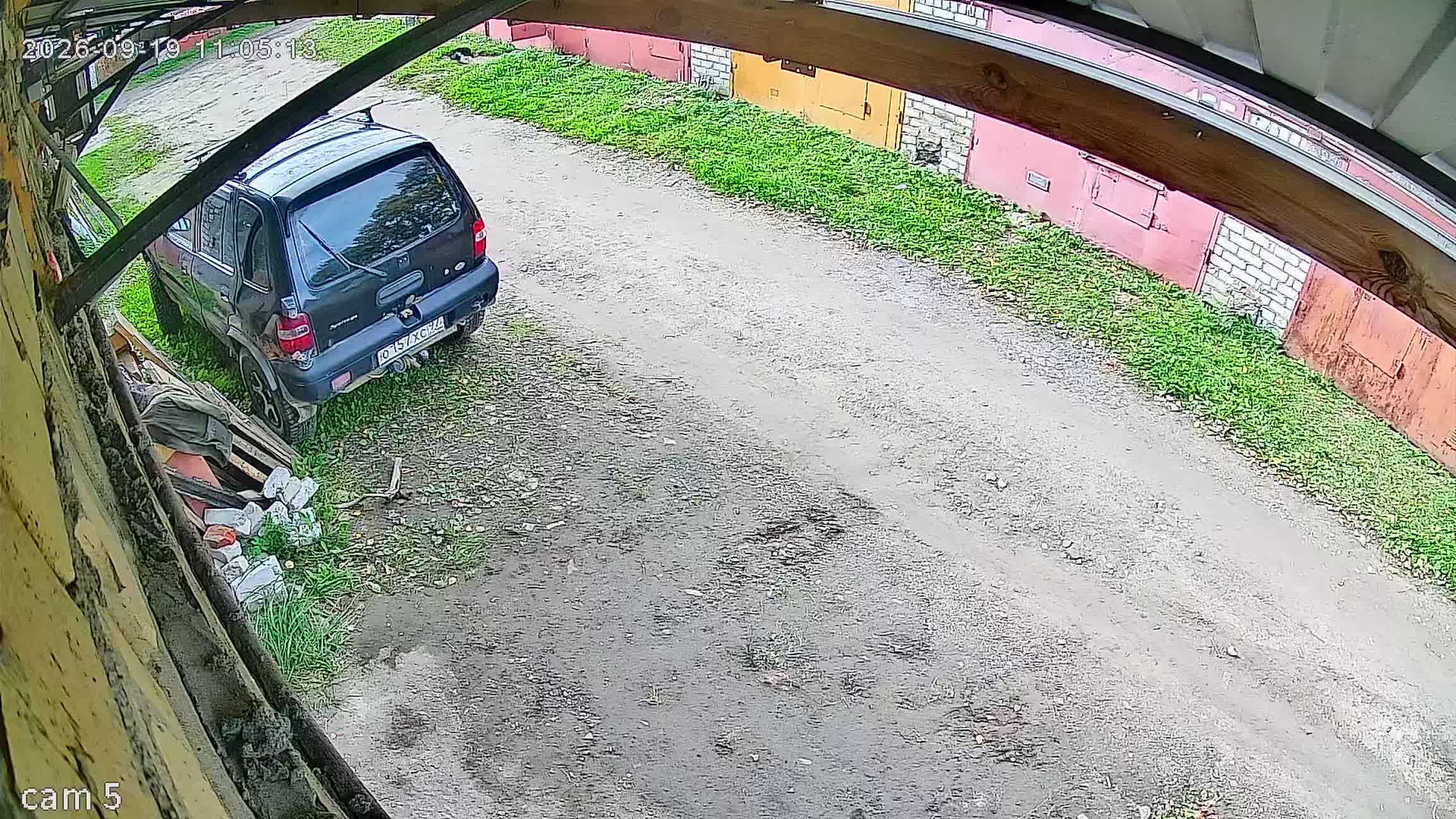 Камера 1 — 19.09.2026 08:05:11