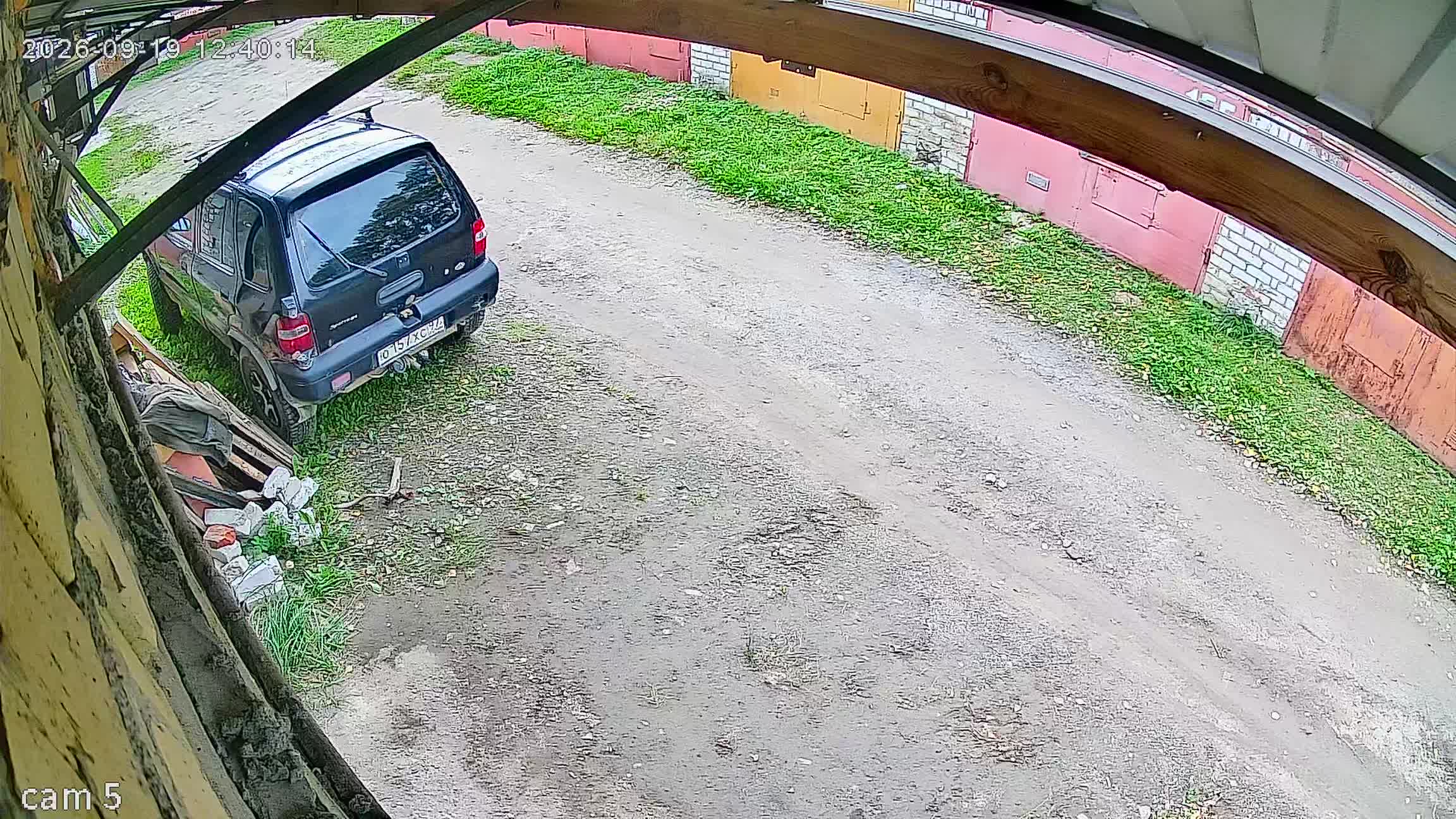 Камера 1 — 19.09.2026 09:40:12