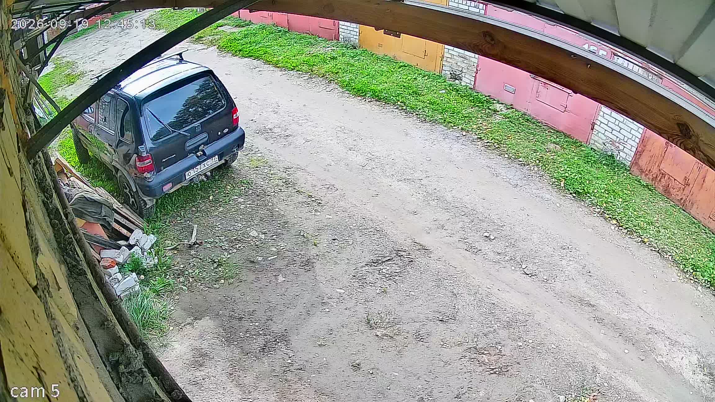 Камера 1 — 19.09.2026 09:45:12