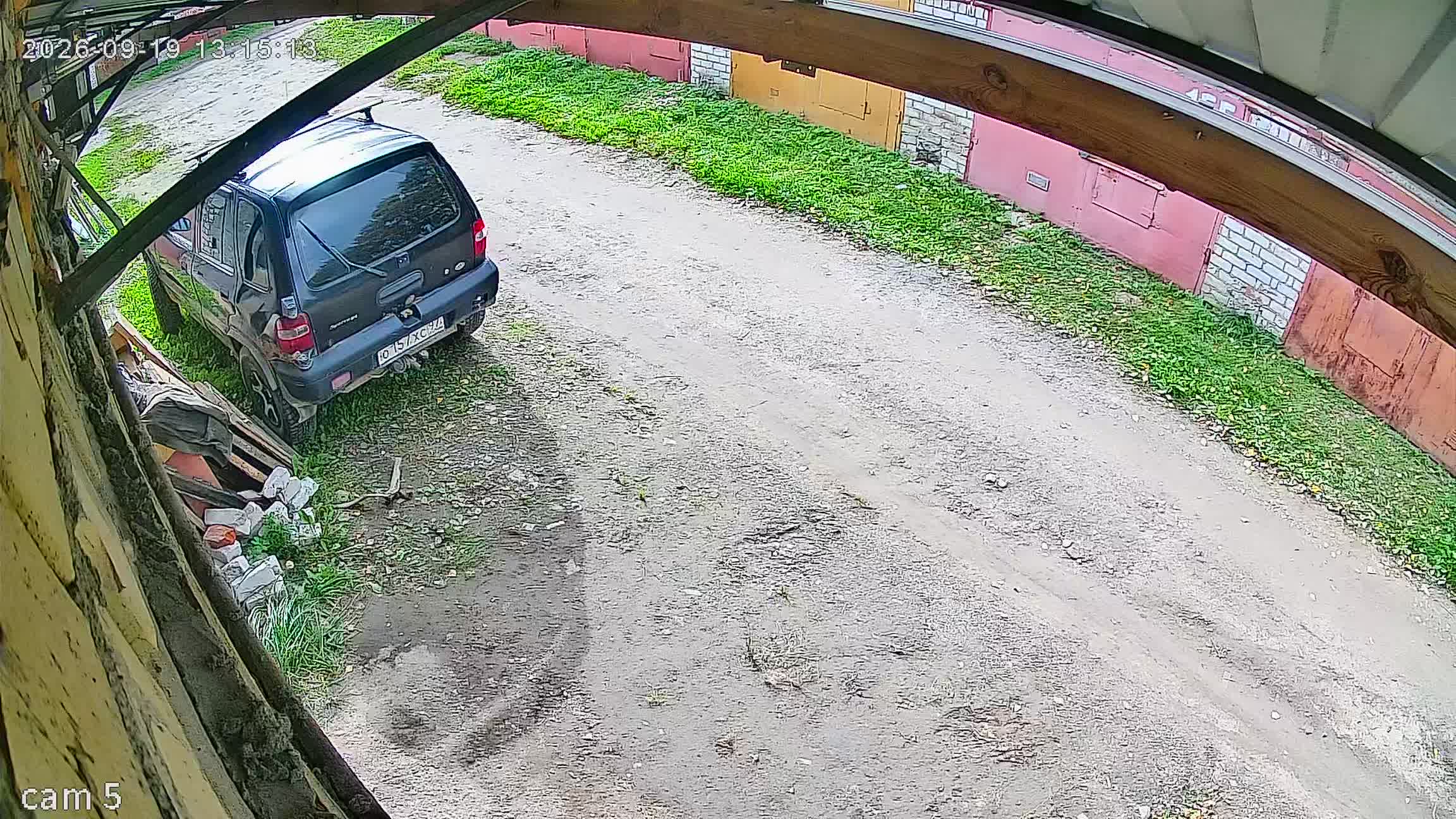 Камера 1 — 19.09.2026 10:15:11