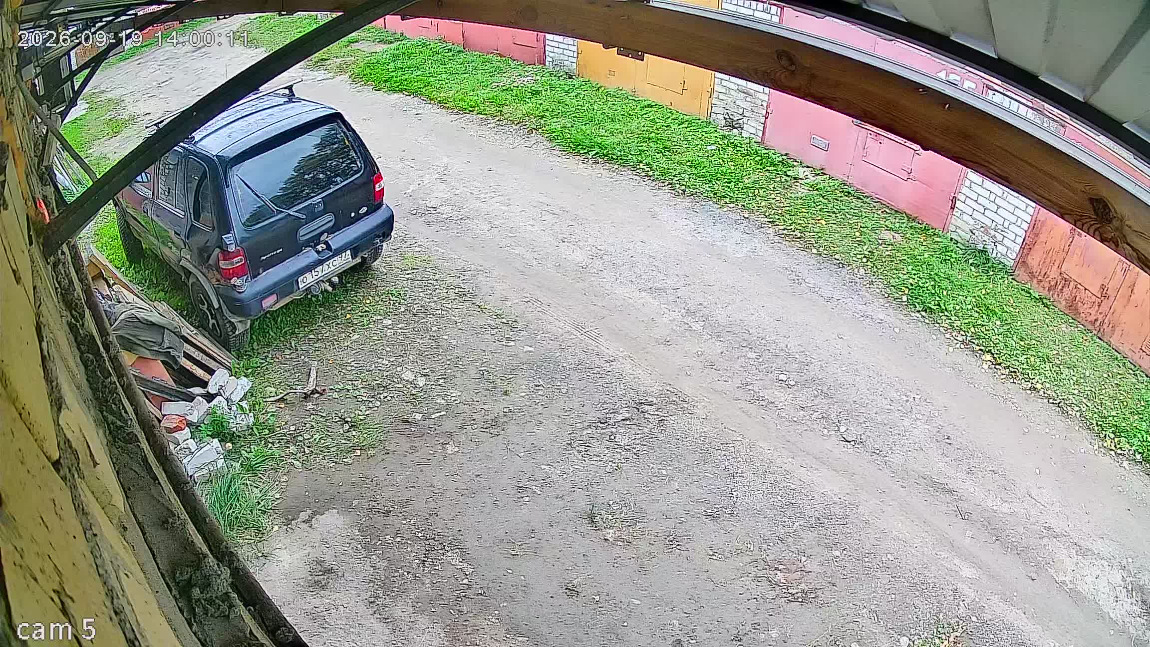 Камера 1 — 19.09.2026 11:00:10