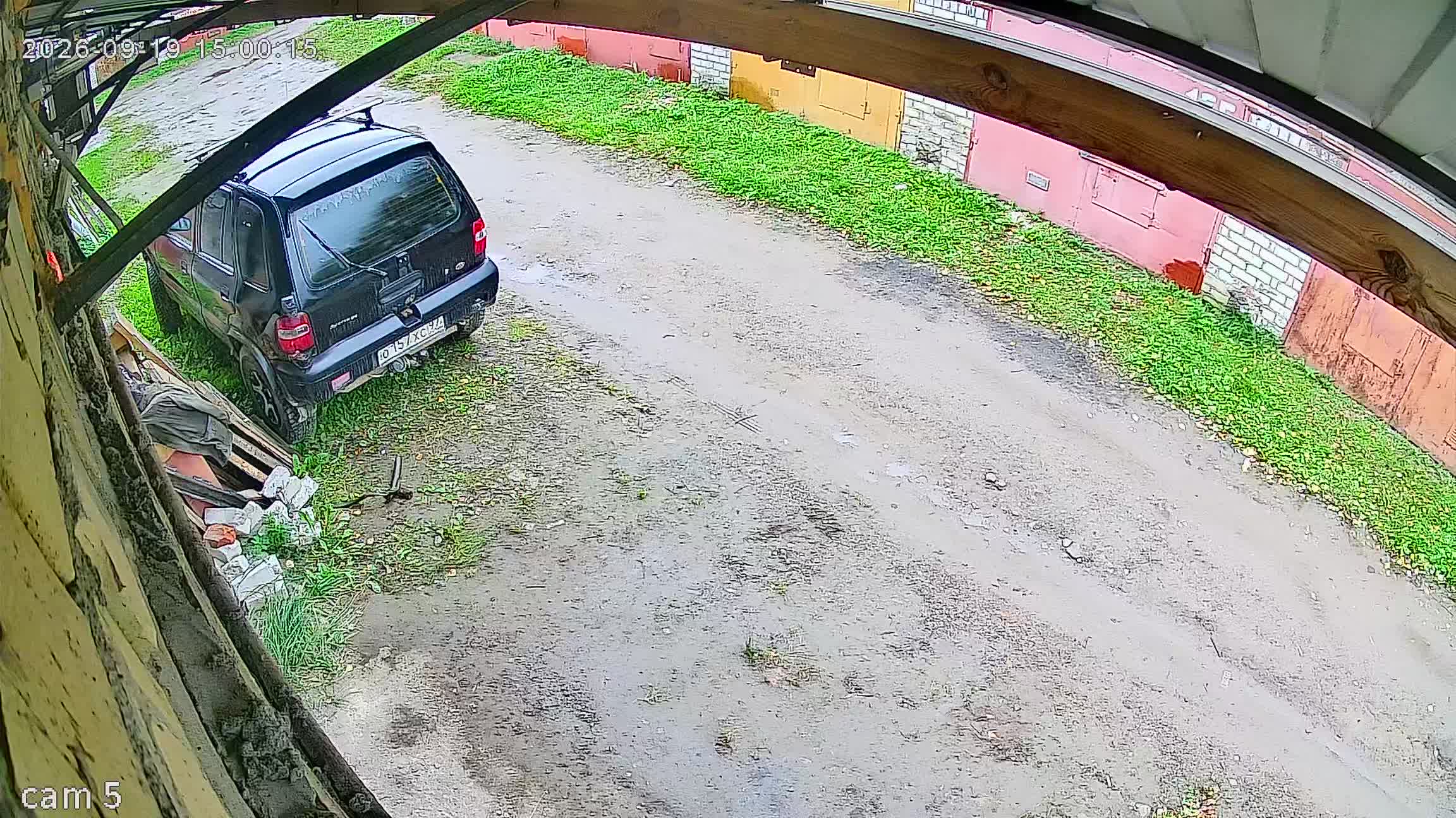 Камера 1 — 19.09.2026 12:00:12