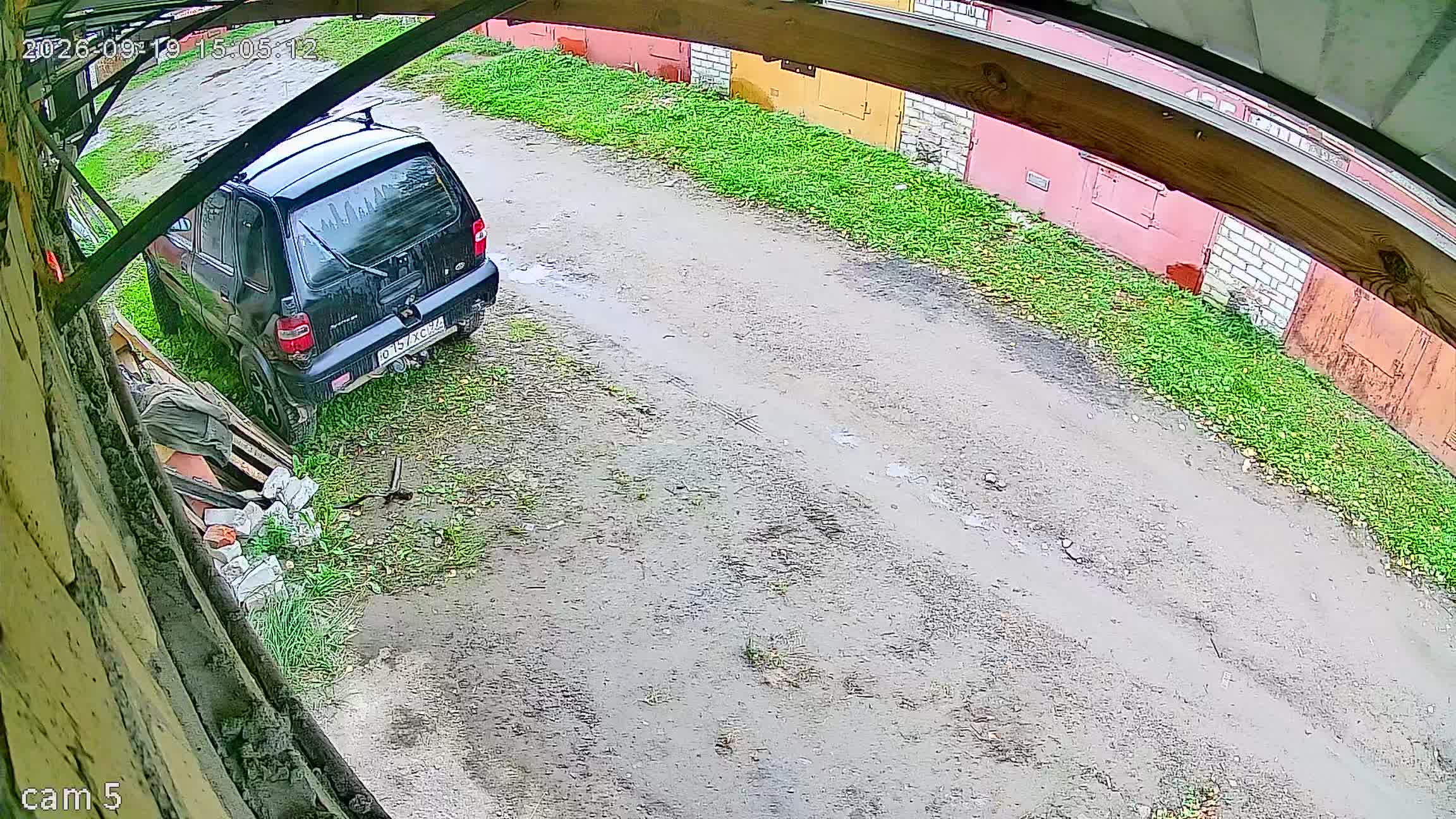 Камера 1 — 19.09.2026 12:05:10