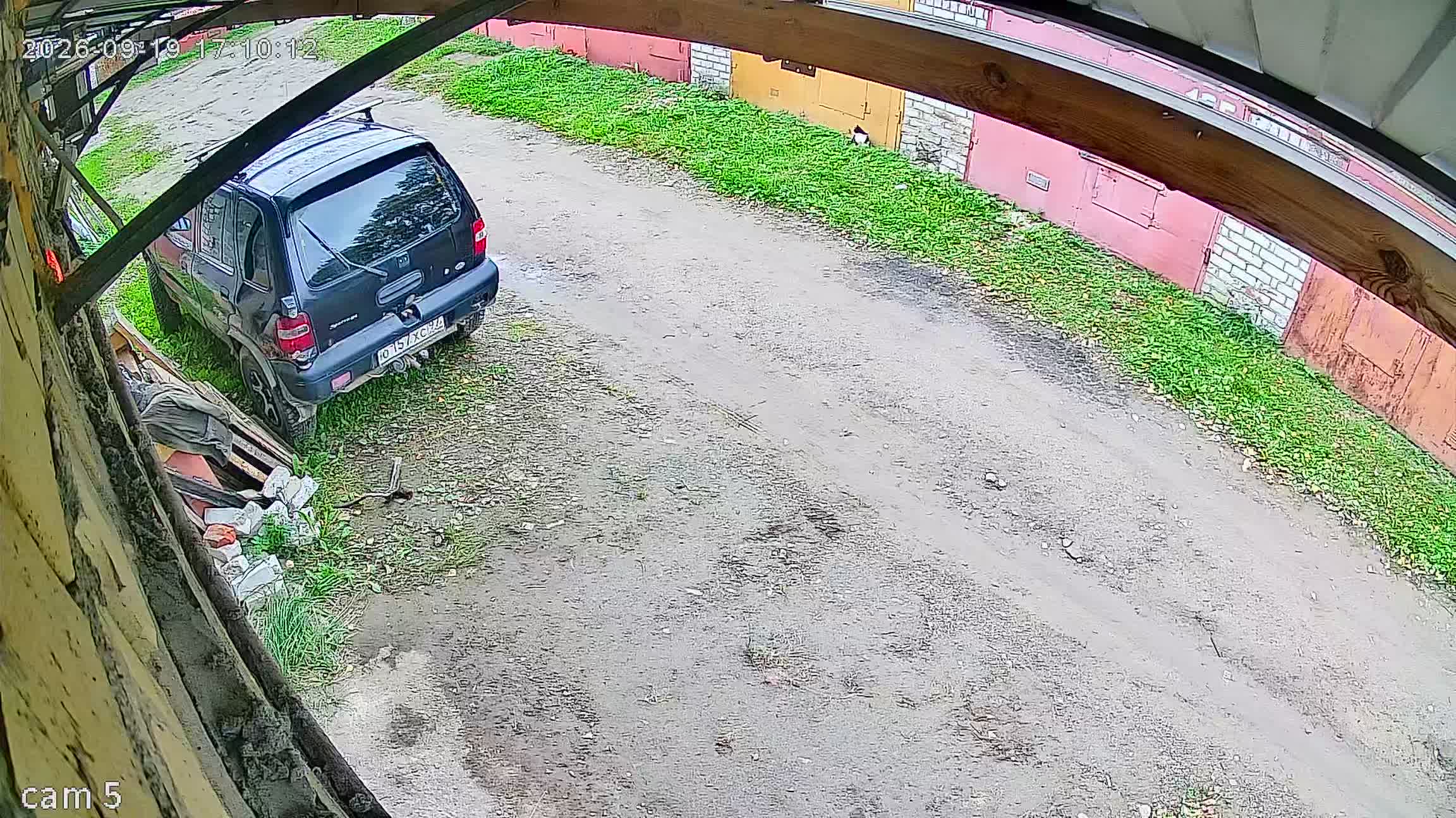 Камера 1 — 19.09.2026 14:10:10