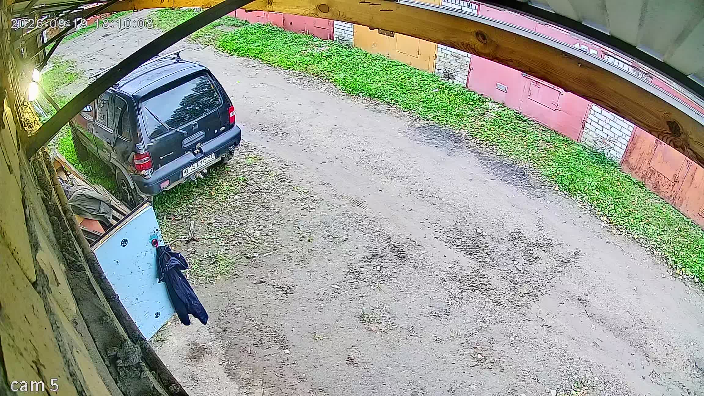 Камера 1 — 19.09.2026 15:10:10