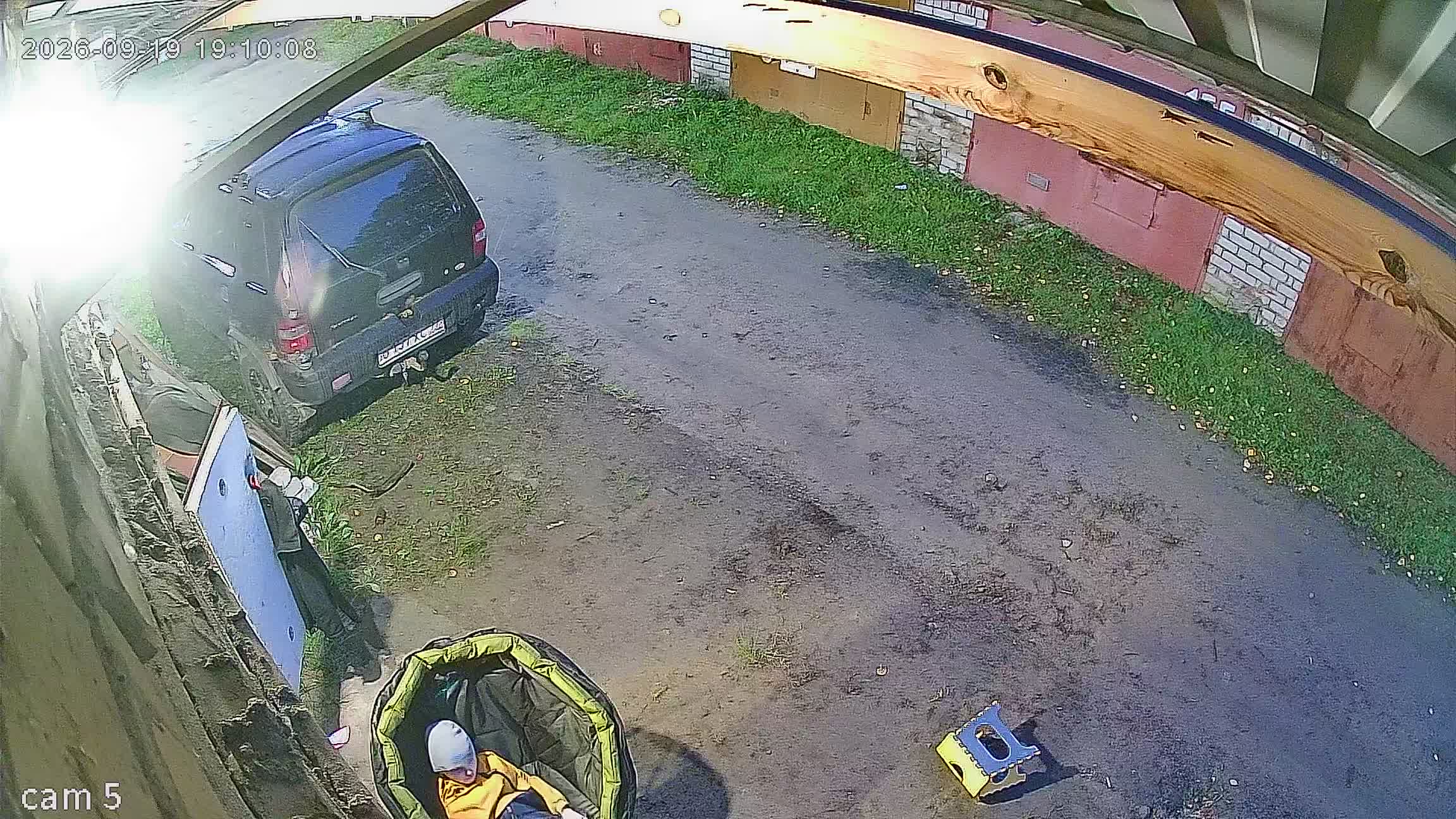 Камера 1 — 19.09.2026 16:10:11
