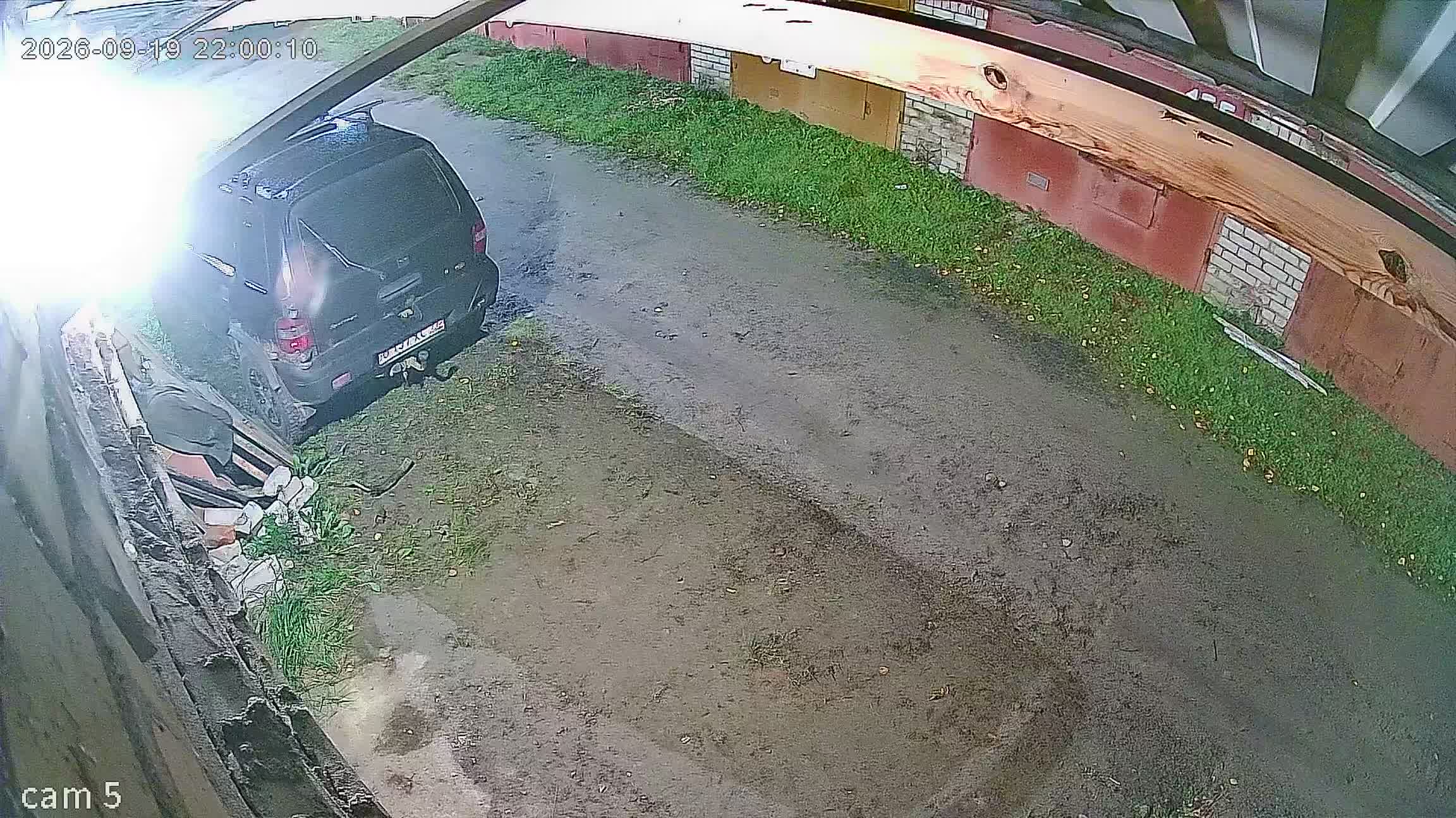 Камера 1 — 19.09.2026 19:00:13