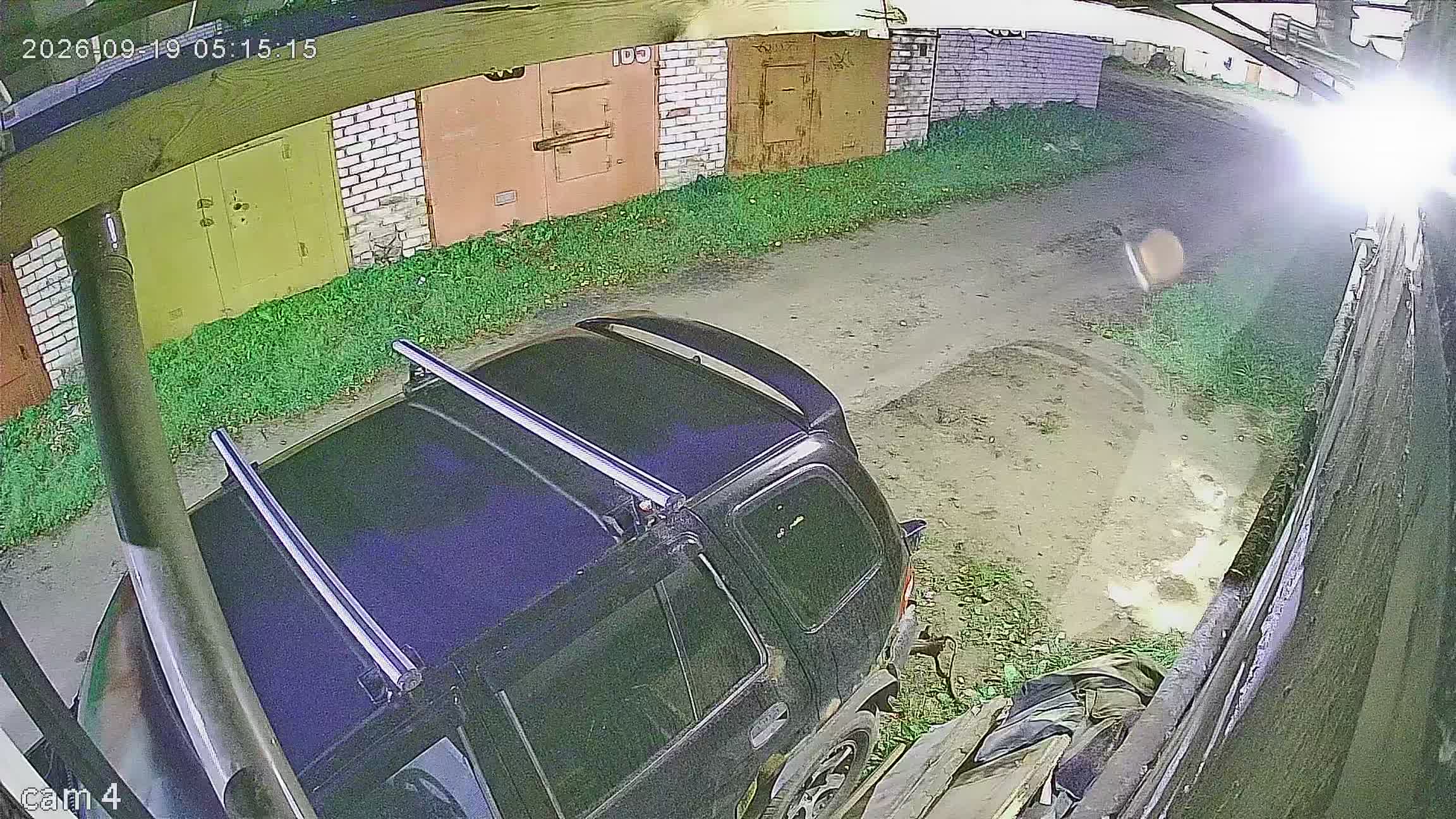 Камера 2 — 19.09.2026 02:15:15
