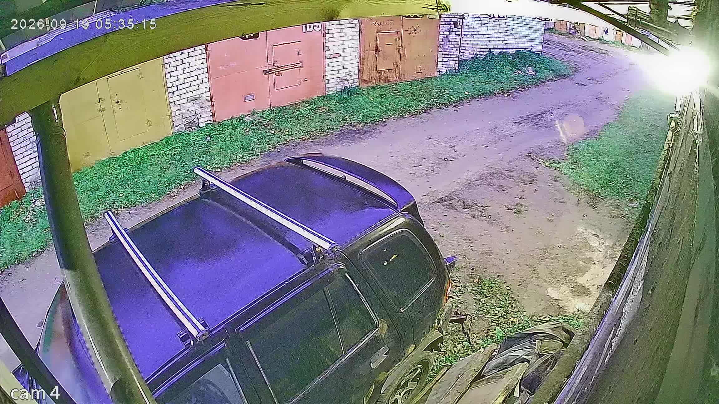 Камера 2 — 19.09.2026 02:35:15