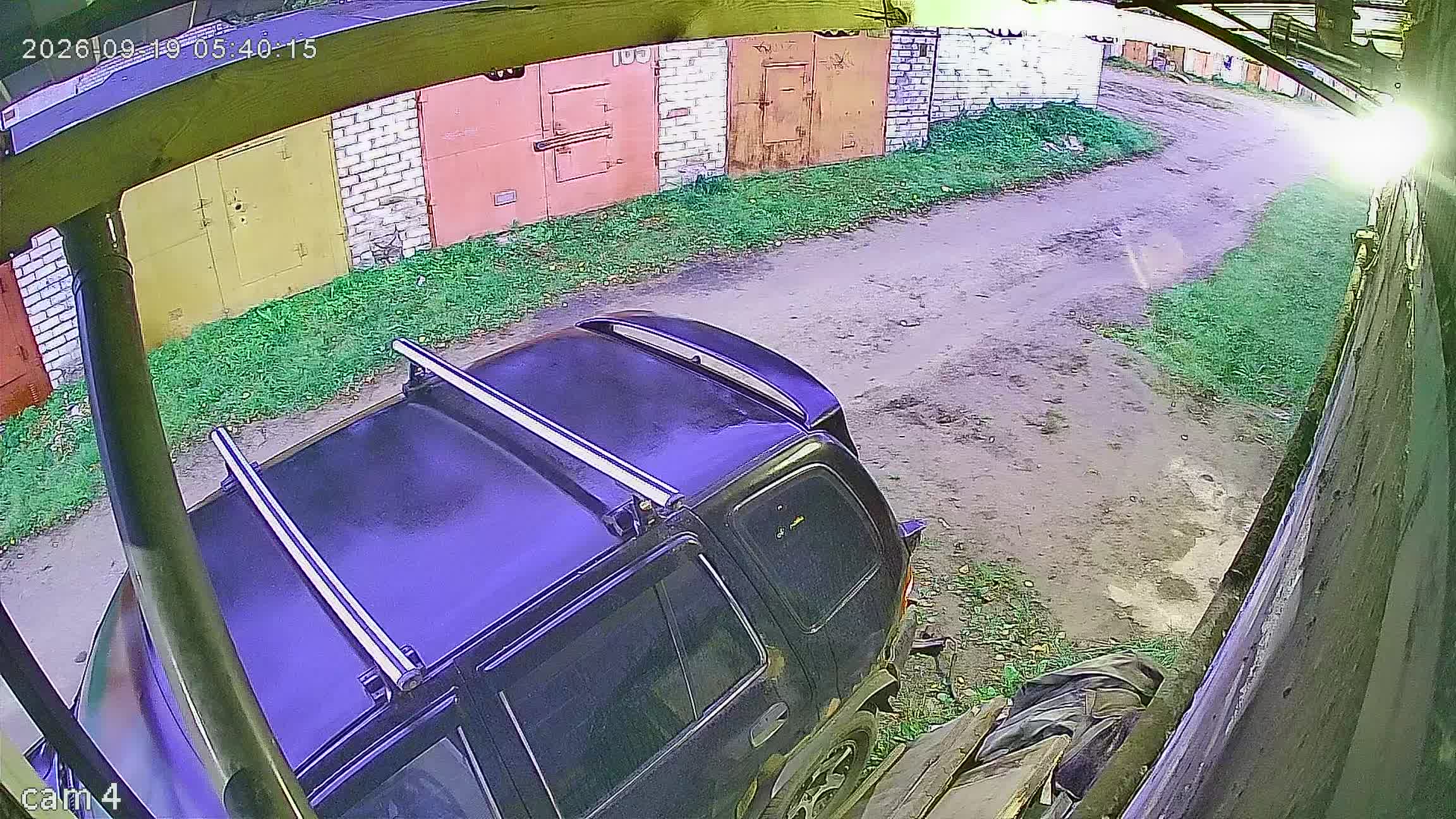 Камера 2 — 19.09.2026 02:40:15
