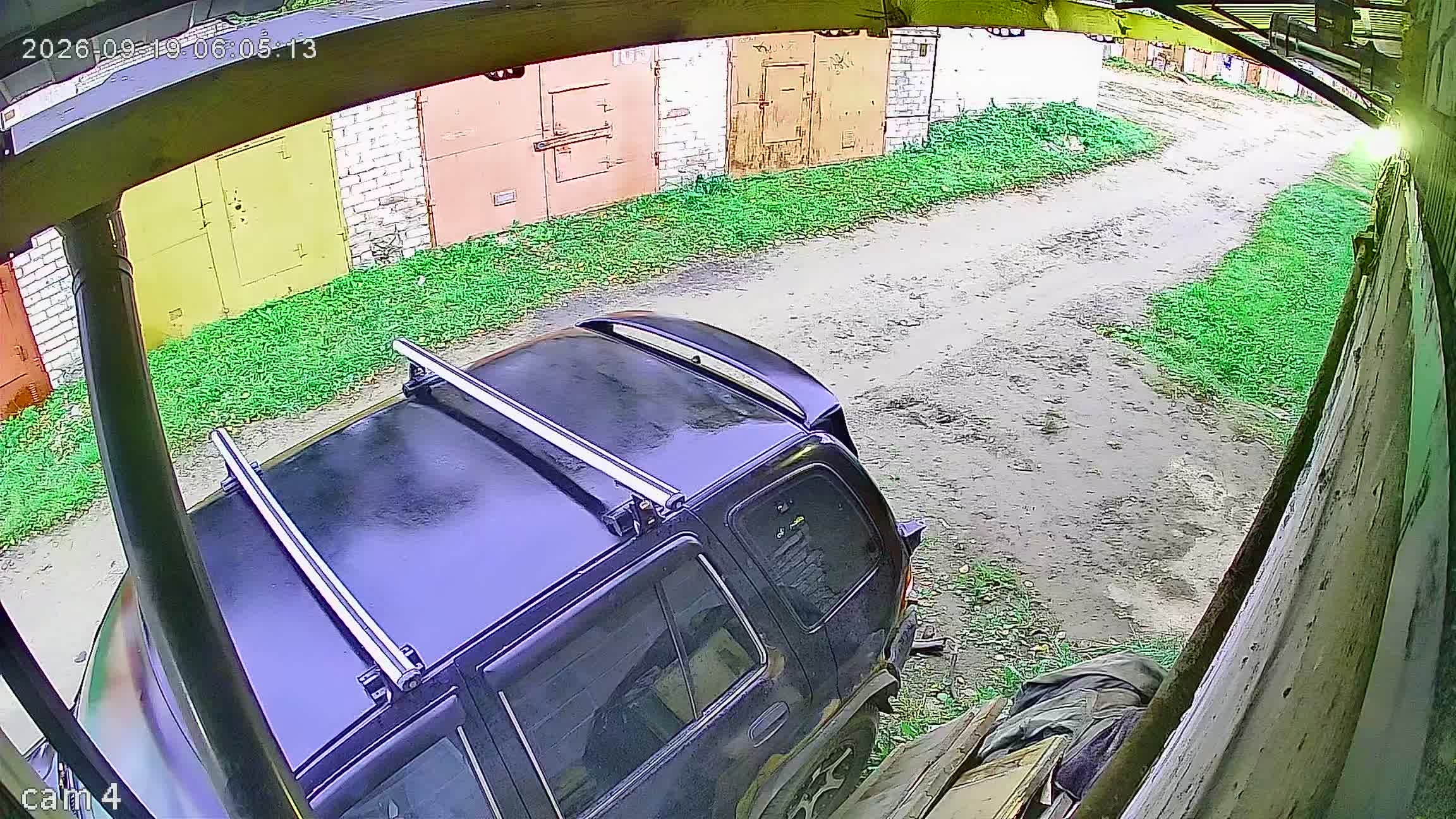 Камера 2 — 19.09.2026 03:05:12