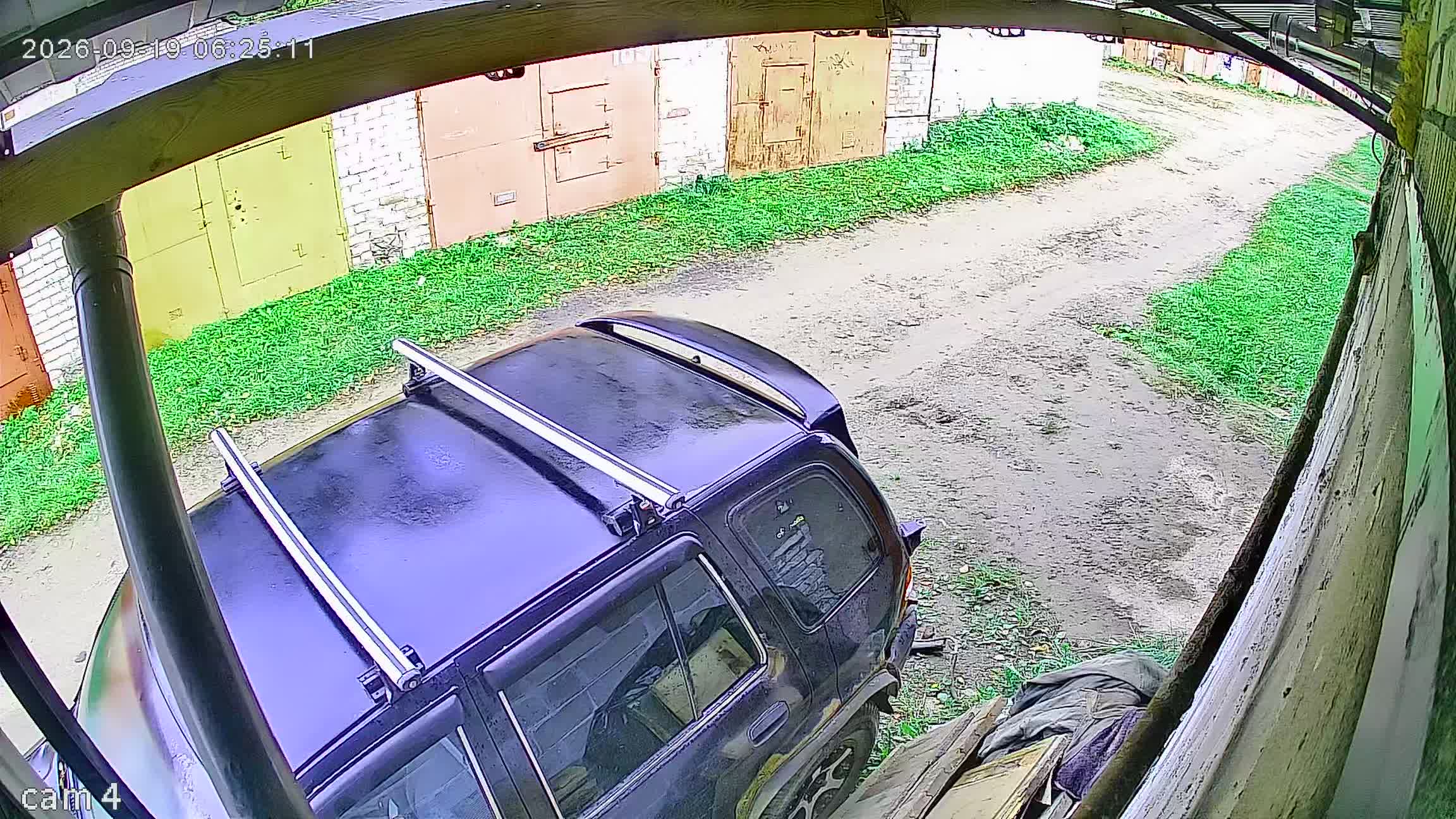 Камера 2 — 19.09.2026 03:25:11