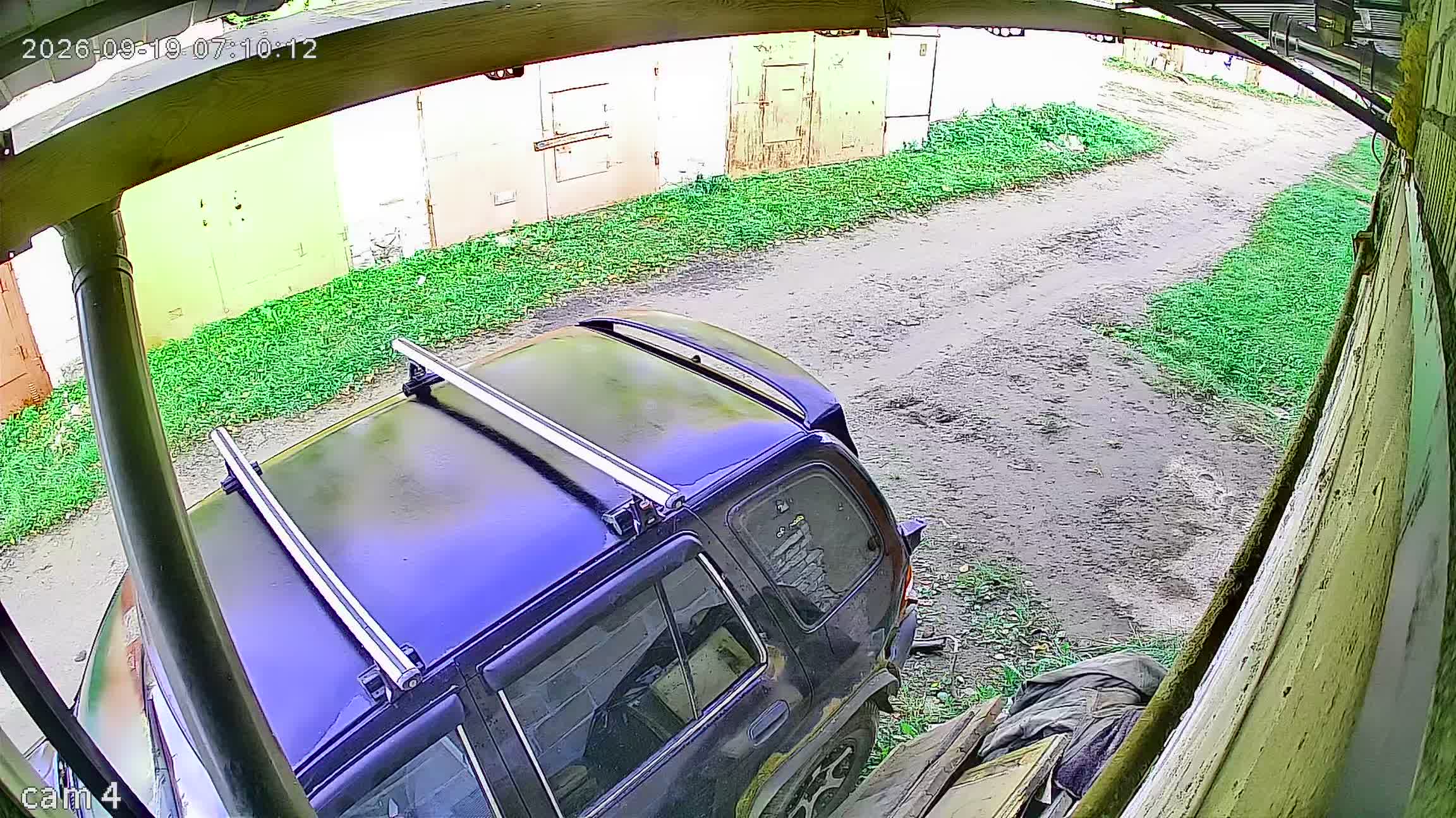 Камера 2 — 19.09.2026 04:10:11