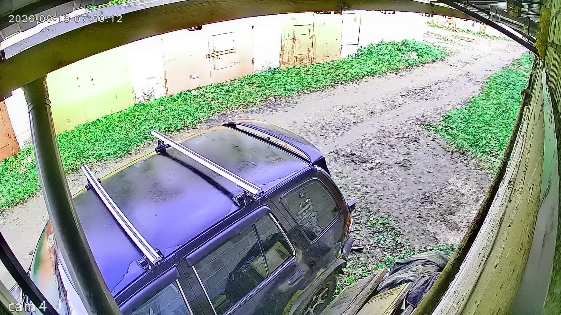 Камера 2 — 19.09.2026 04:50:12