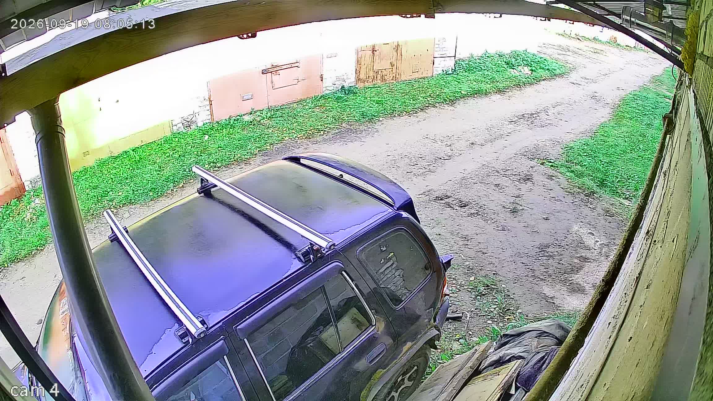 Камера 2 — 19.09.2026 05:05:12