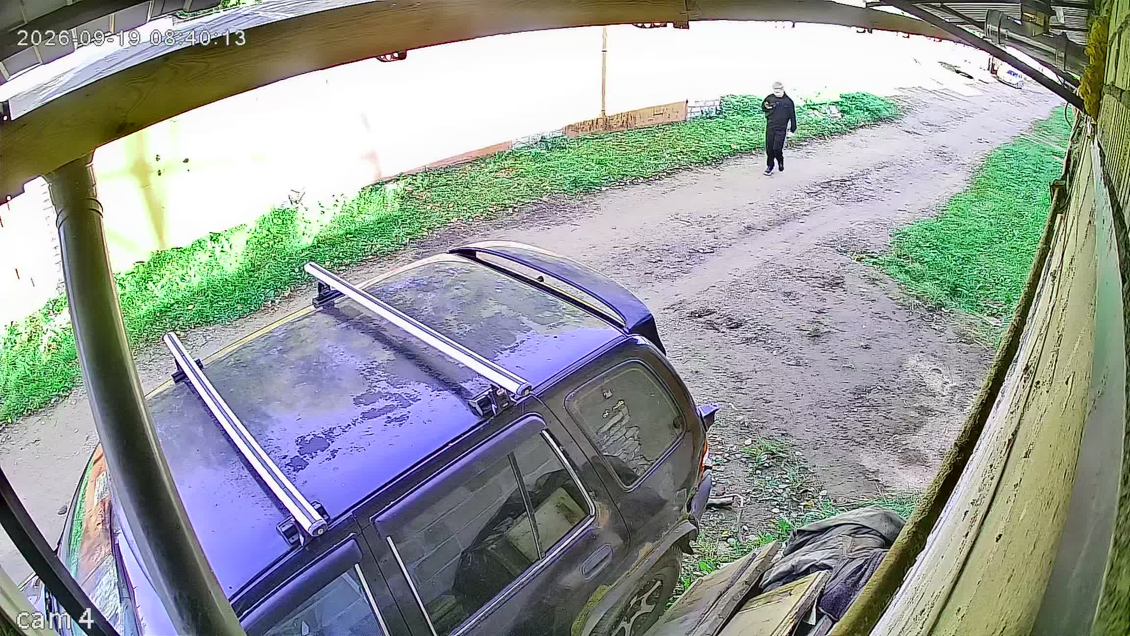 Камера 2 — 19.09.2026 05:40:12