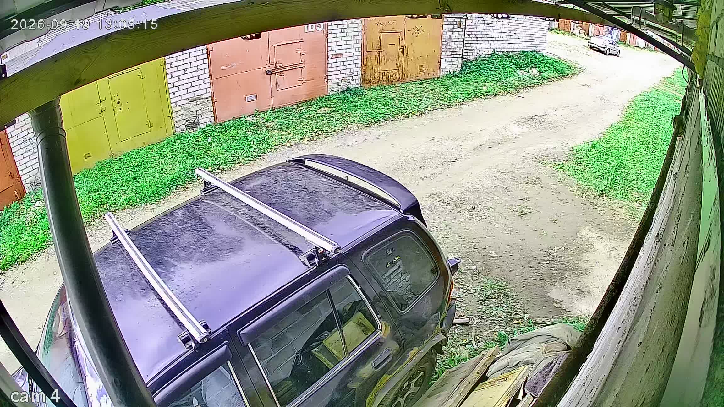 Камера 2 — 19.09.2026 10:05:14