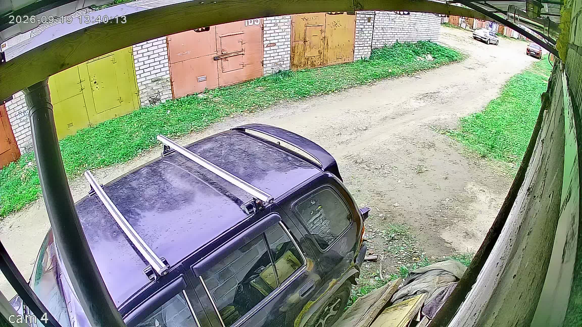 Камера 2 — 19.09.2026 10:40:12
