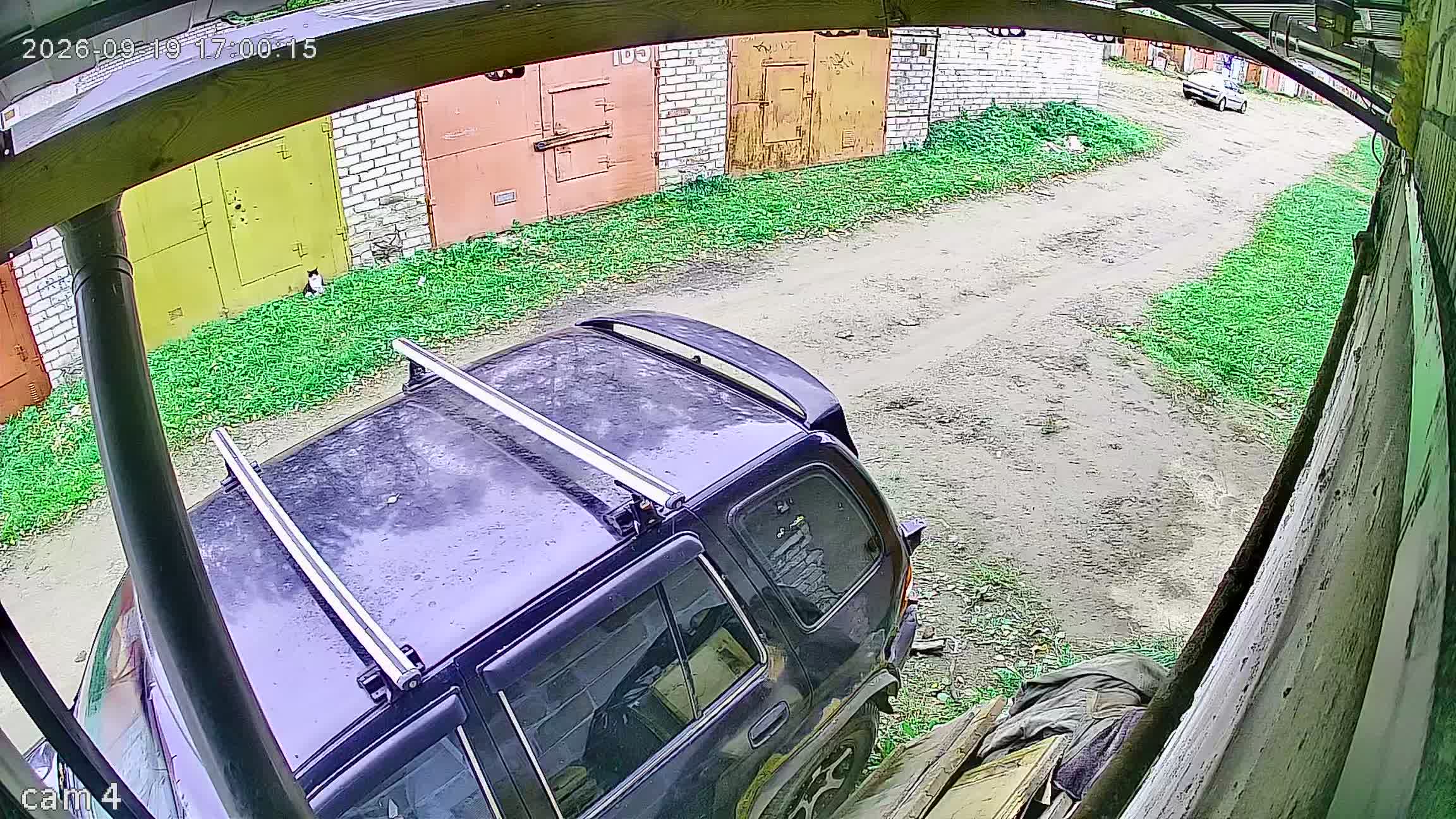 Камера 2 — 19.09.2026 14:00:13