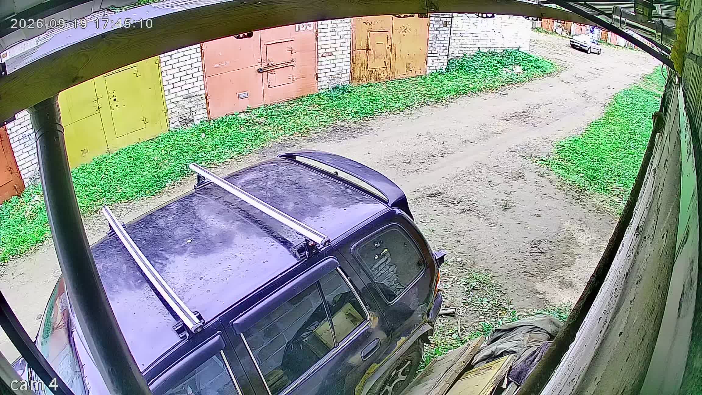 Камера 2 — 19.09.2026 14:45:12