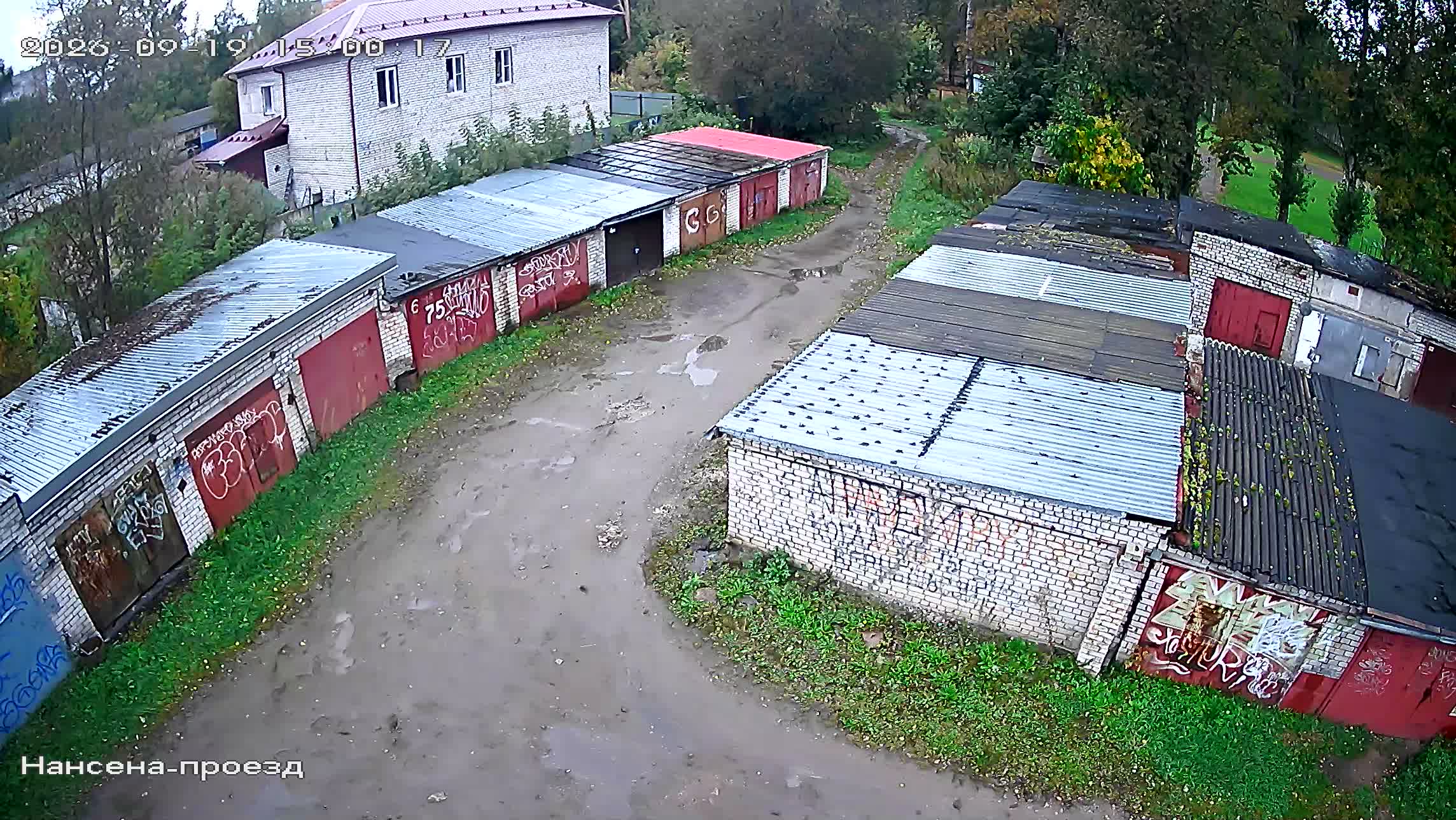 Камера 3 — 19.09.2026 12:00:17
